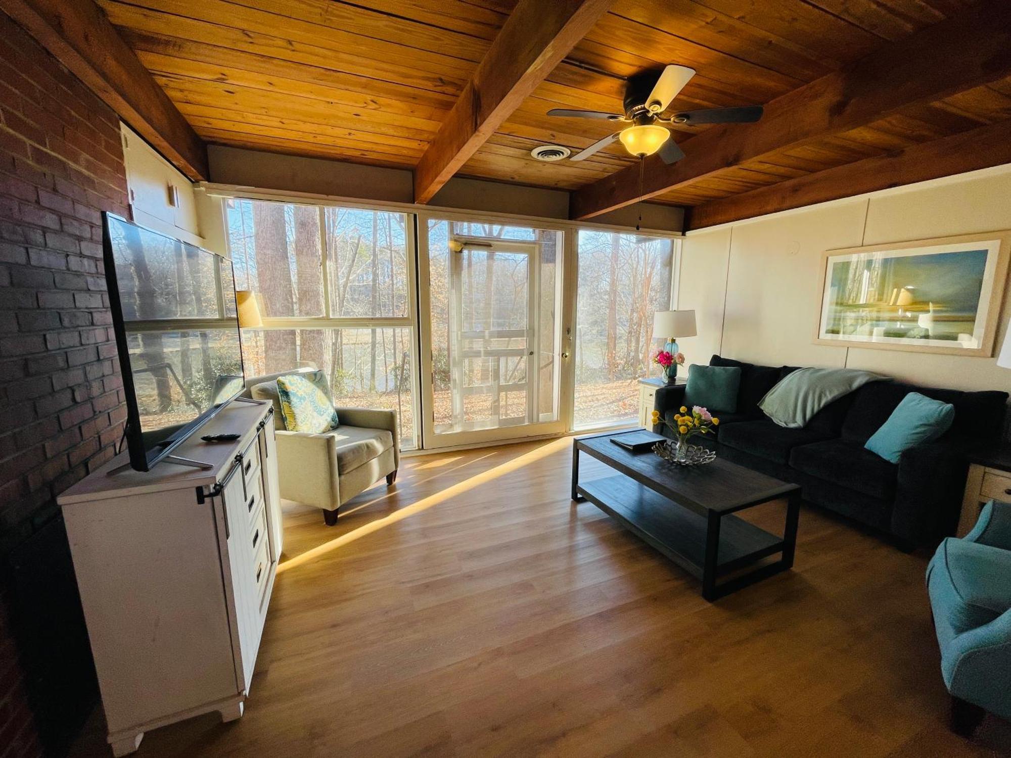 Excelsior At The Manor House Apartment Clemmons Екстериор снимка